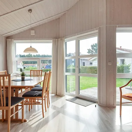 Holiday home 6 Person In Groemitz