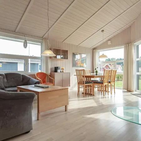 6 Person In Дом отдыха Грёмиц