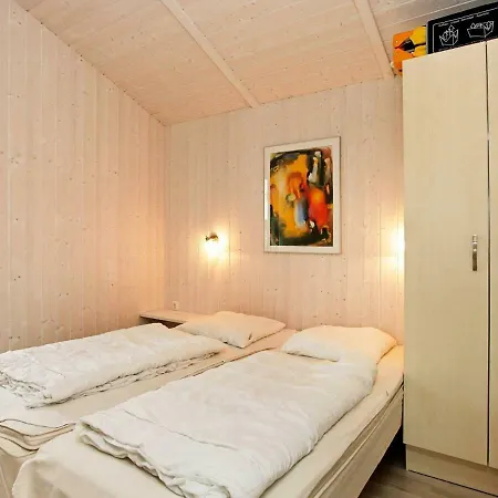 6 Person In Holiday home *